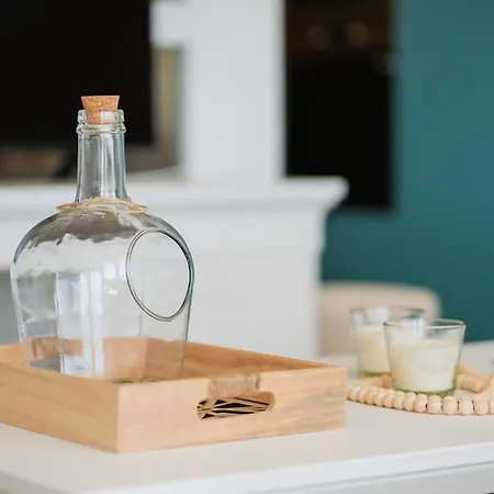 Stylish Beachfront Escape . Steps To . Wifi * 波尔蒂芒