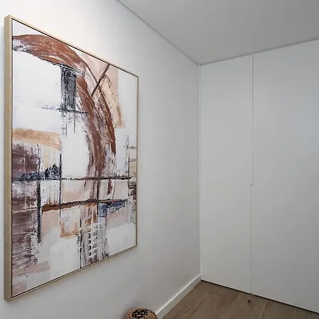 Stylish Beachfront Escape . Steps To . Wifi 公寓 *